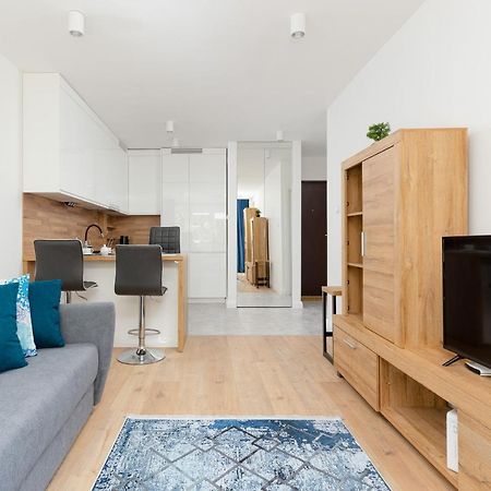 Apartments City Center Ochota By Noclegi Renters Warszawa Eksteriør billede