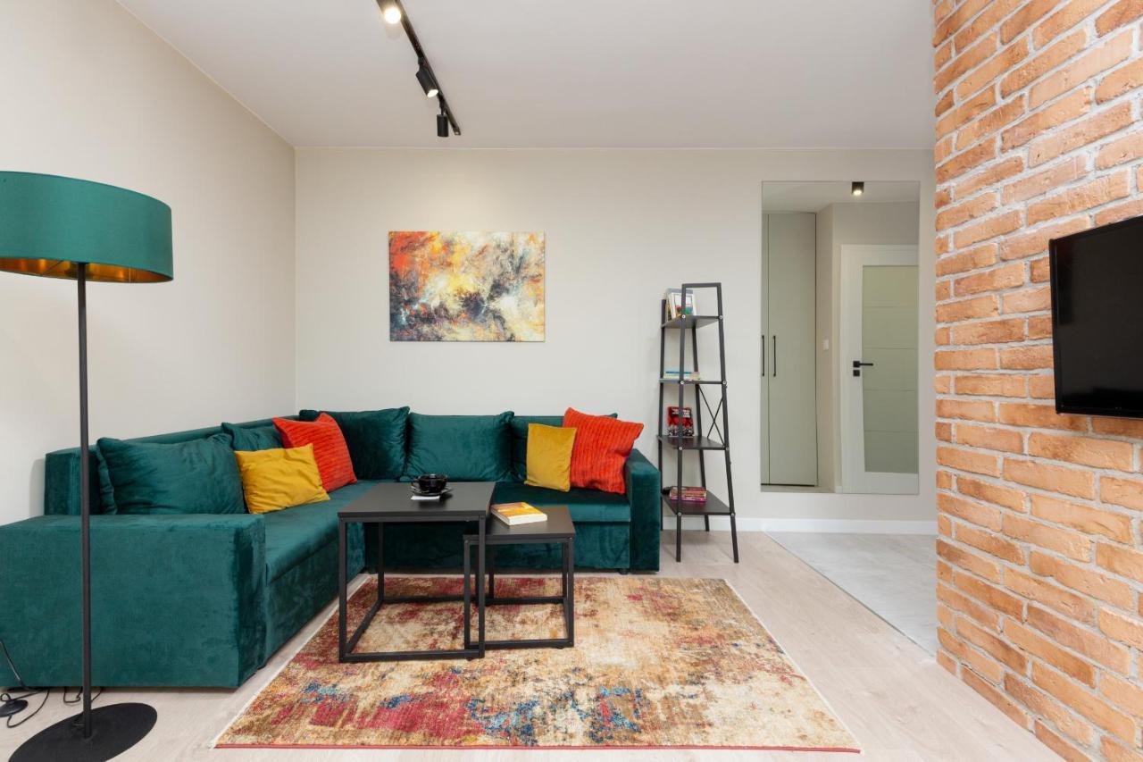 Apartments City Center Ochota By Noclegi Renters Warszawa Eksteriør billede